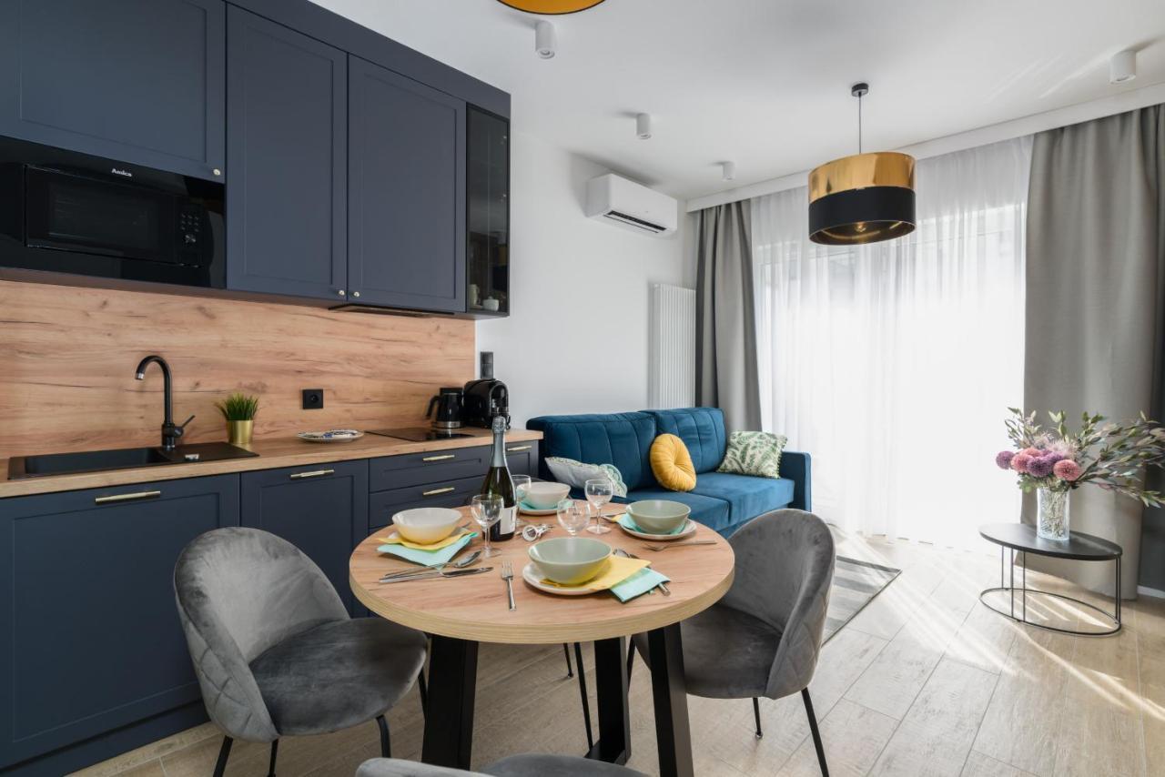 Niedzialkowskiego 25 Apartments Stary Browar City Center By Renters Prestige Poznań Exteriör bild