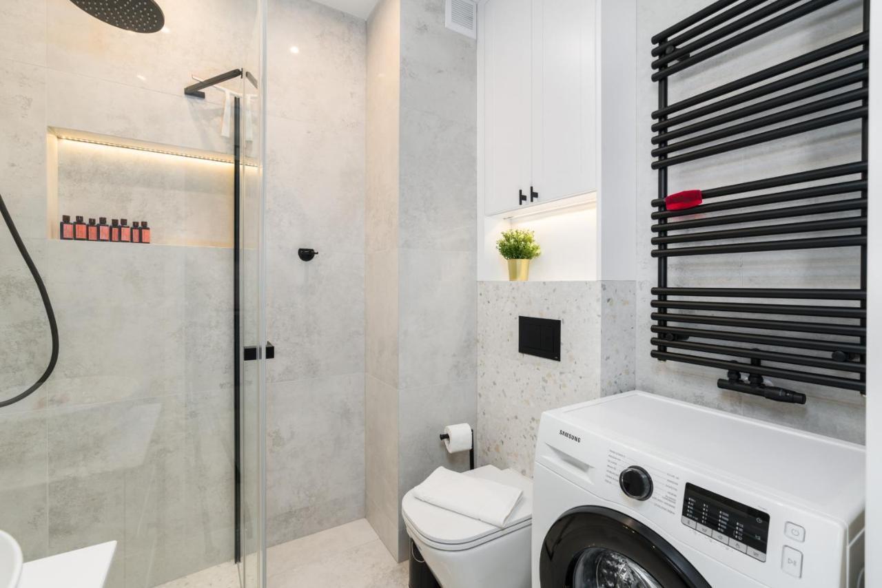 Niedzialkowskiego 25 Apartments Stary Browar City Center By Renters Prestige Poznań Exteriör bild