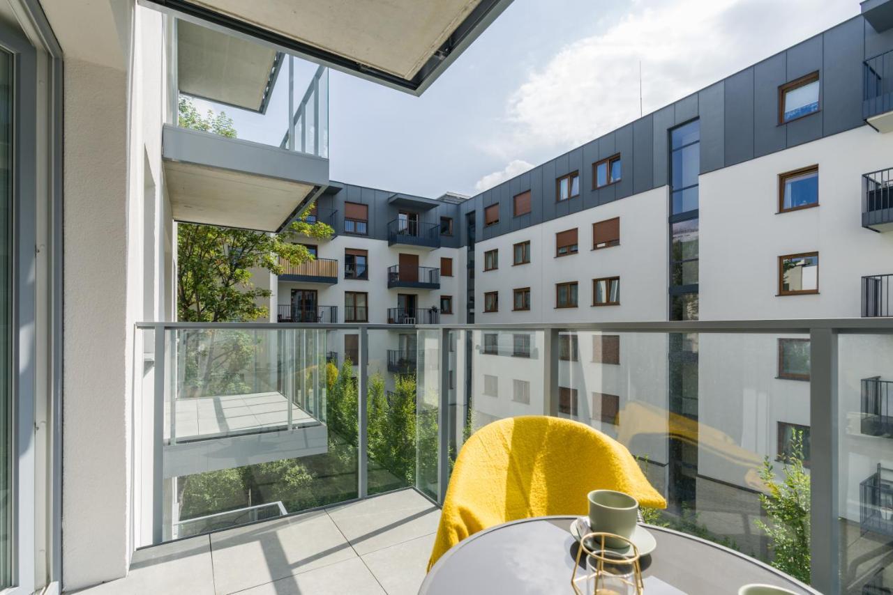 Niedzialkowskiego 25 Apartments Stary Browar City Center By Renters Prestige Poznań Exteriör bild